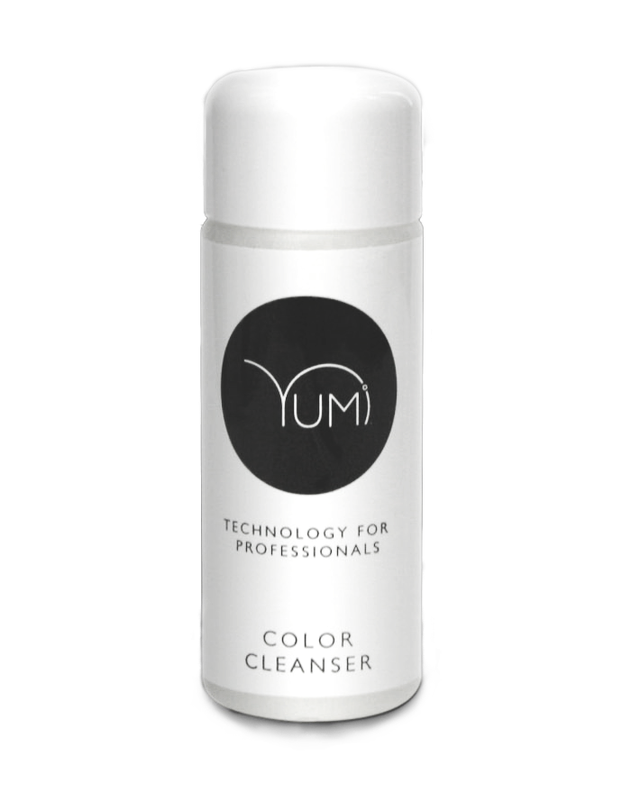 Yumi Lashes colour cleanser skin
